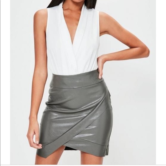 MissGuided Faux Leather Grey Mini Skirt - Picture 3 of 8
